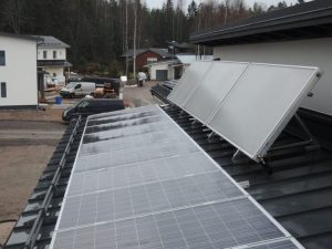 Aurinkokeräimet ja aurinkopaneelit