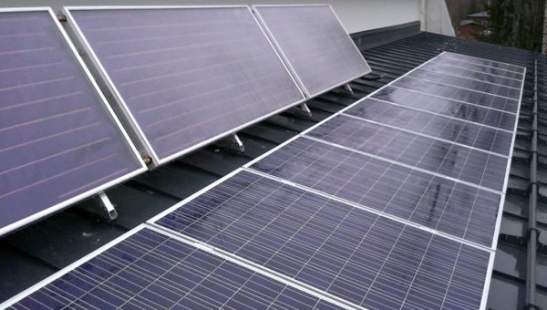 Aurinkoenergian varastointi akkuihin